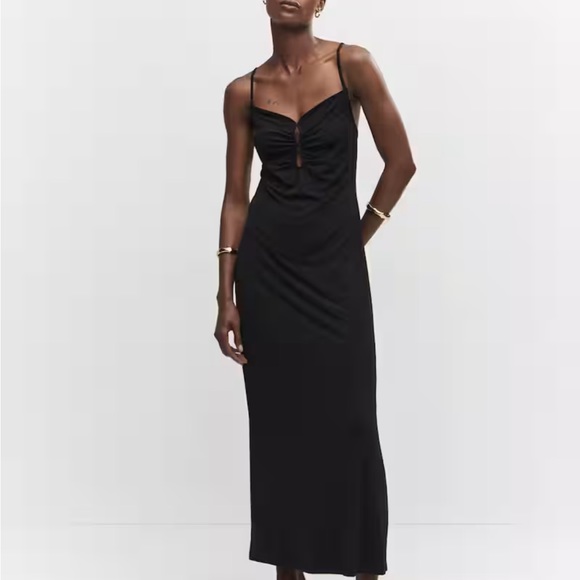 MANGO NWT unopened black dress with pleated details and opening size 10 - Picture 6 of 7